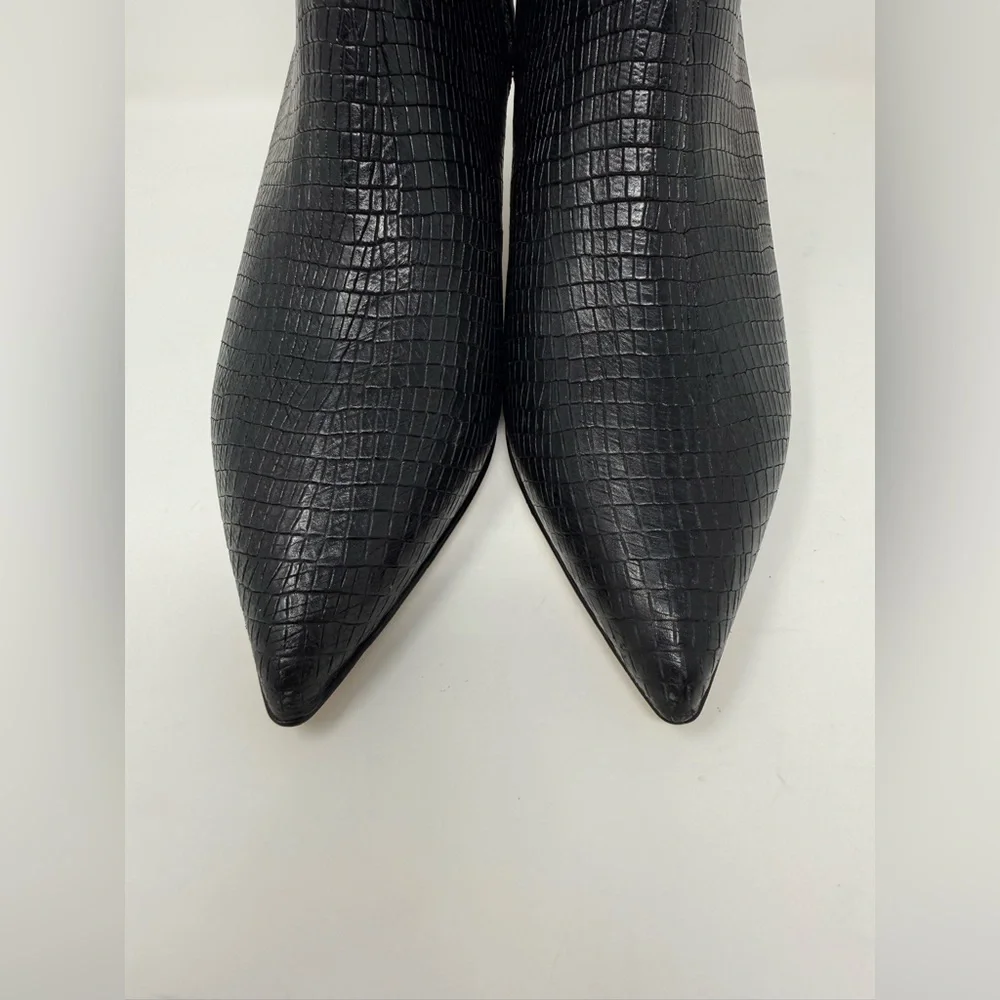 New Bruno Magli Nerina Bootie Black Snake Sz 7.5